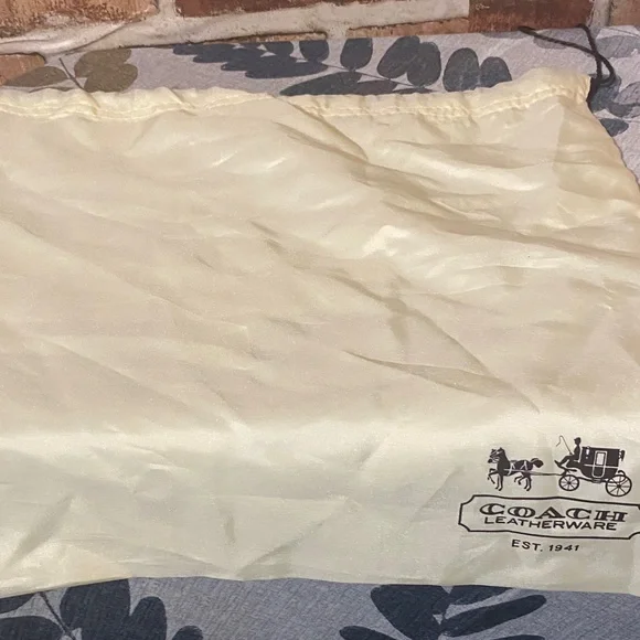 Coach Madison laser cut eyelet leather satchel 17003 - Picture 10 of 15